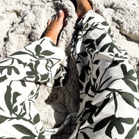 CLIFTON OVERSIZED LINEN PANTS